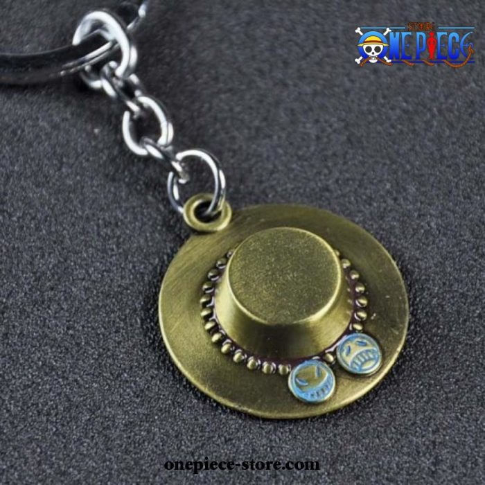 2021 New Style One Piece Metal Keychain Hat 1